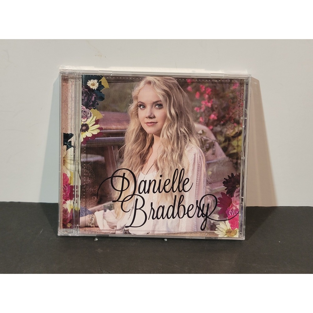 Danielle Bradbery‎ - Danielle Bradbery CD 2013 Country Republic Nashville